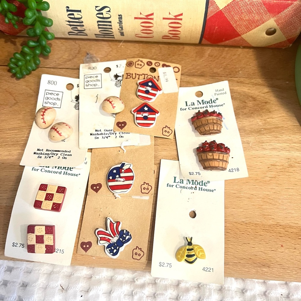 Buttons new sewing crafting buttons
